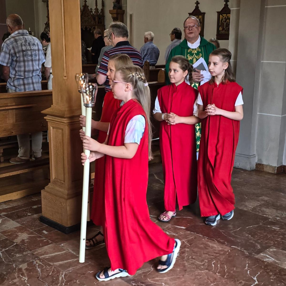 Klaas - Messdiener-Einführung St. Barbara 20260621_