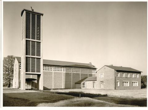 Kirche St. Mairä-Himmelfahrt Ende 1950iger Jahre - Foto Evertz